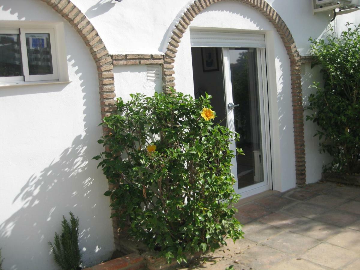 Apt 1 Ch Costa Del Sol Sitio De Calahonda Dans Maison D'Hote Entree Independante Mijas Bagian luar foto